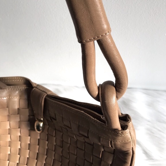 Gabay | Woven Leather Shoulder Bag Taupe w/Gold Orb - Picture 7 of 8